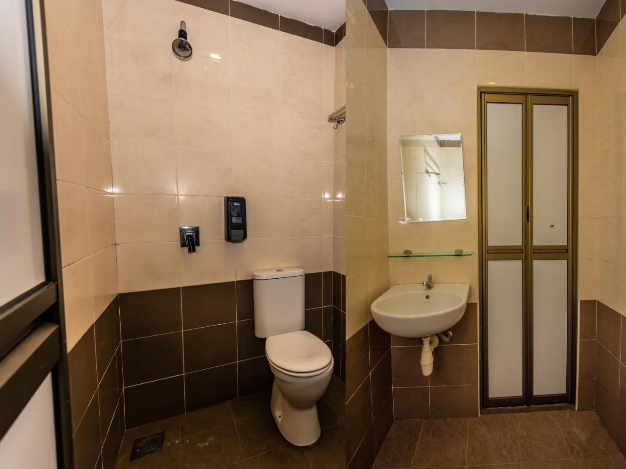 Oyo 835 Ms Hotel Malacca Luaran gambar
